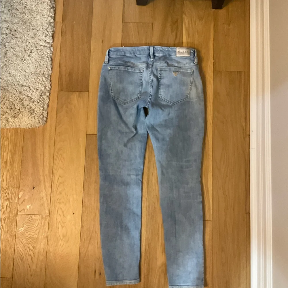 Guess Power Curvy Jeans - Picture 5 of 5